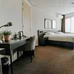 Queen Hotel