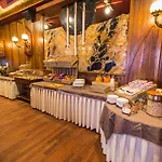 Hotel Queen 3*