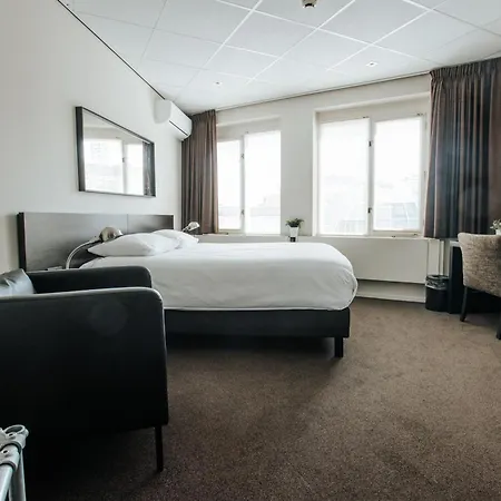 Queen Hotel