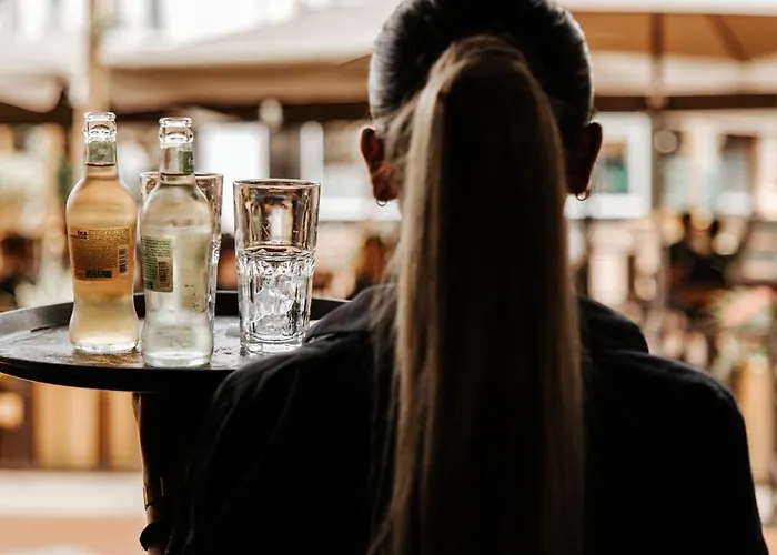 クイーン 3* アイントホーフェン