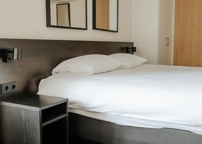 クイーン 3* アイントホーフェン