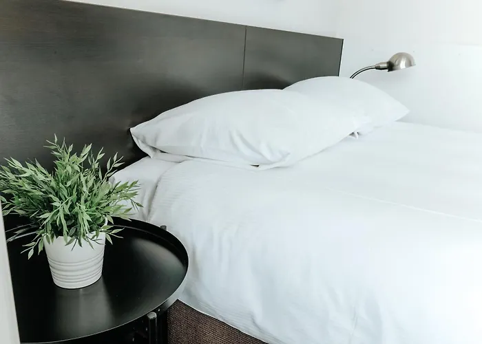 クイーン 3* アイントホーフェン