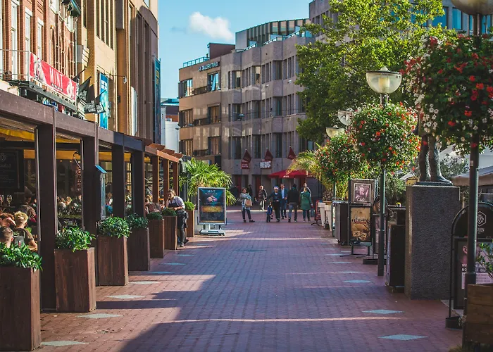 クイーン 3* アイントホーフェン