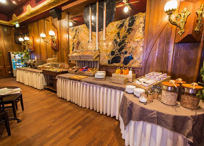 ホテル クイーン 3*