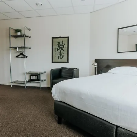 Hotel Queen
