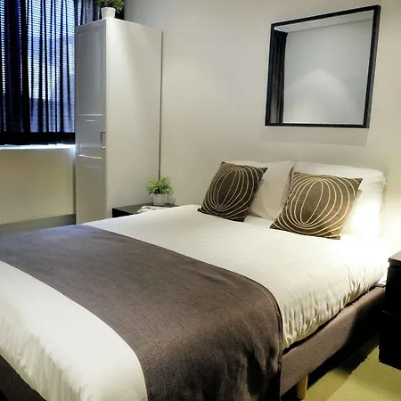 Hotel Queen 3*