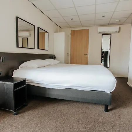 Hotel Queen